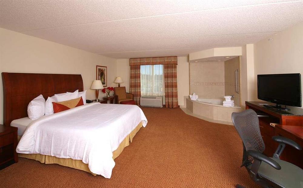 Hilton Garden Inn Myrtle Beach/Coastal Grand Mall Pokój zdjęcie